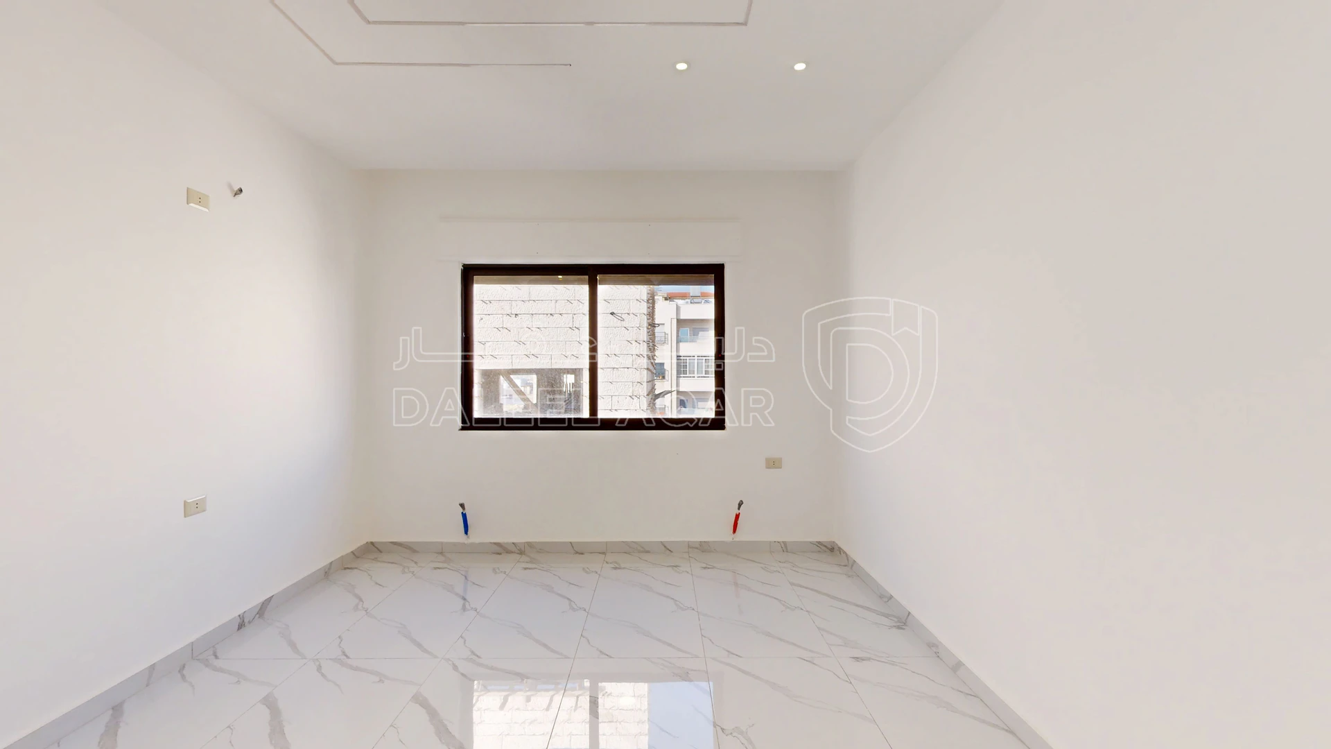 شقة في Abdoun corridor - 90,000 دأ - صورة 1