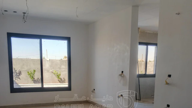 مزرعة/شاليه في مزرعه خاصه واصلها جميع الخدمات موقع مطل وفاخر - 40,000 دأ - صورة NaN