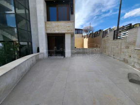 شقة في شقة بتجهيزات مميزة - 162,000 دأ - صورة NaN