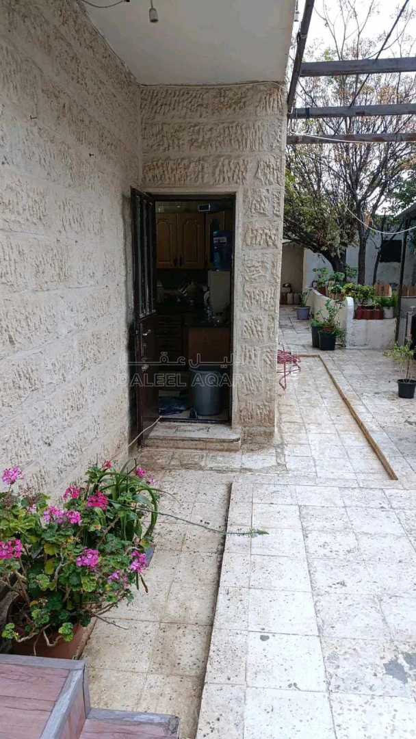 شقة في صويلح حي الارسال - 65,000 دأ - صورة 1