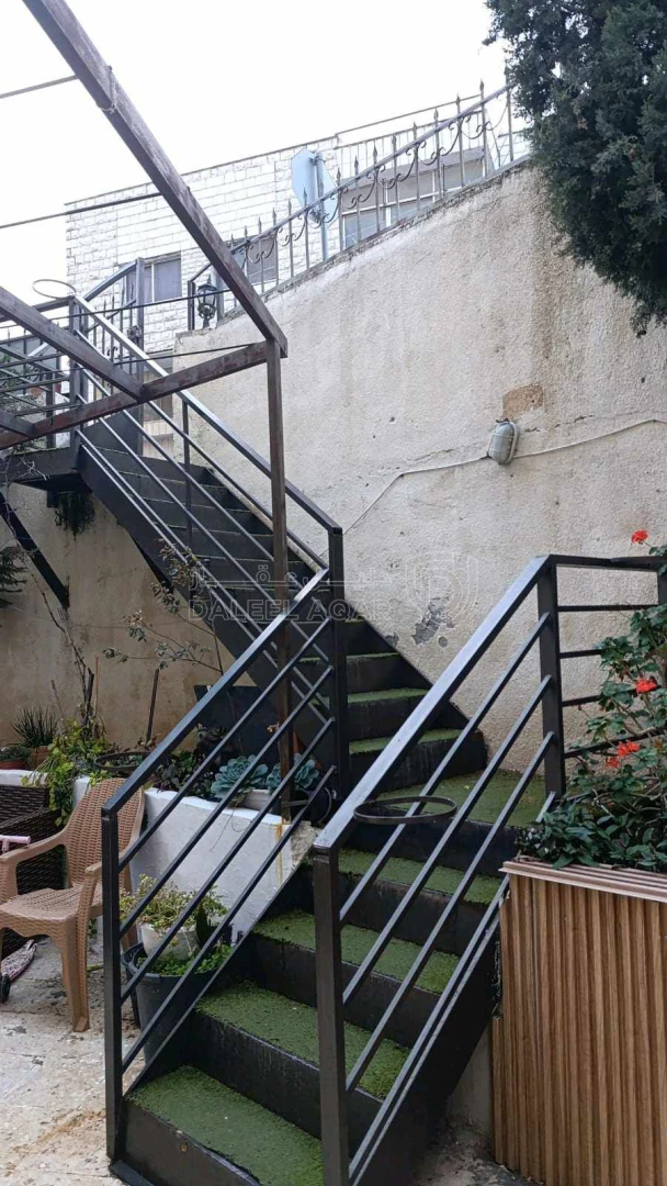 شقة في صويلح حي الارسال - 65,000 دأ - صورة 1