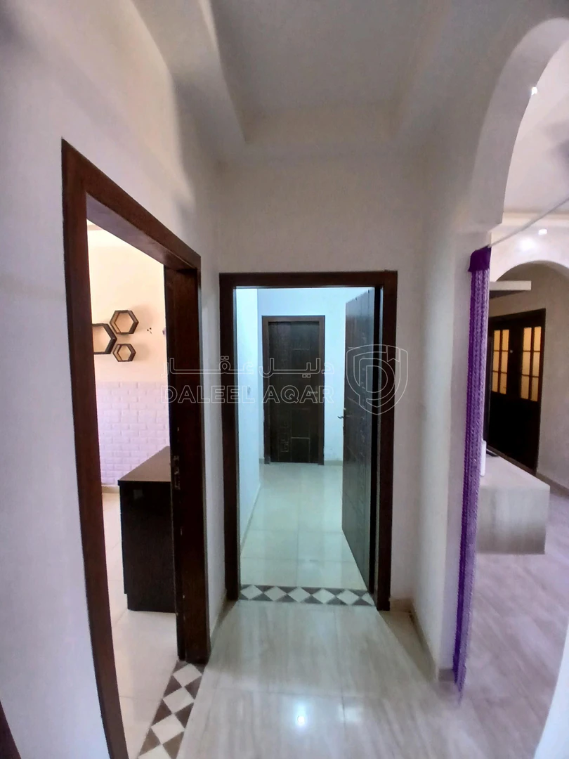 شقة في عمان ماركا الجنوبيه نادي السباق شيك المطار - 51,000 دأ - صورة 1