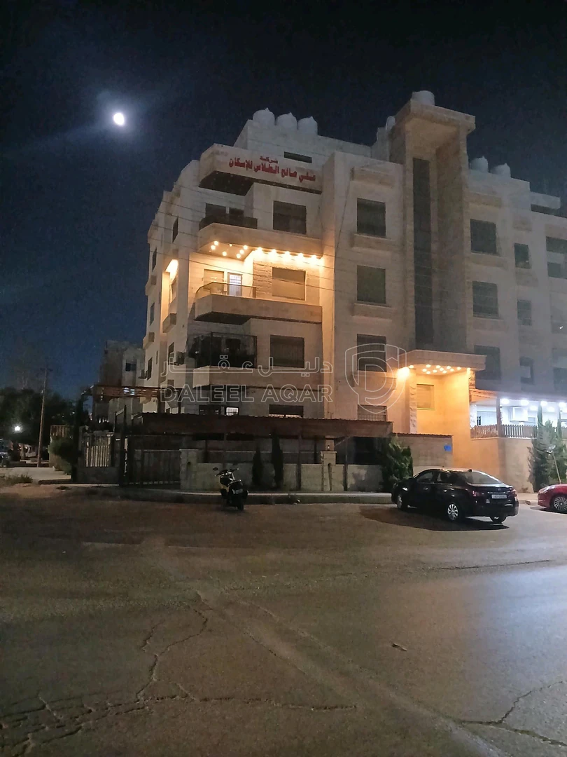 شقة في عمان ماركا الجنوبيه نادي السباق شيك المطار - 51,000 دأ - صورة 1