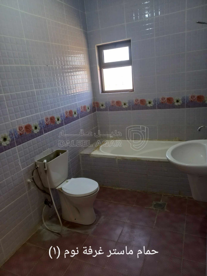 فيلا/منزل في عمان.. الجيزة.. ارينبة الغربيه.. - 55,000 دأ - صورة 1