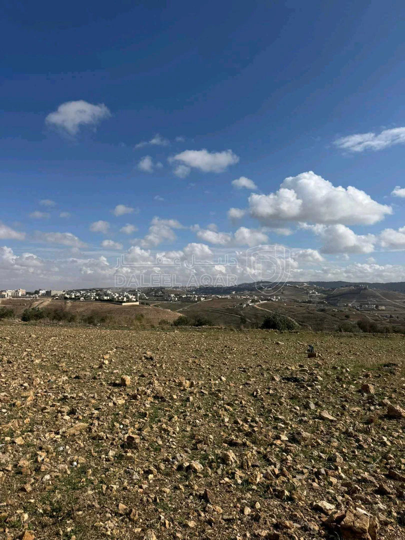 أرض في طريق عمان - السلط، الميسه - 125,000 دأ - صورة 1