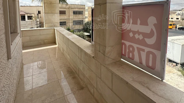فيلا/منزل في المقابلين بالقرب من اكادمية الحفاظ - 360,000 دأ - صورة NaN