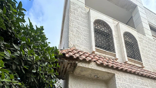 فيلا/منزل في المقابلين بالقرب من اكادمية الحفاظ - 360,000 دأ - صورة NaN