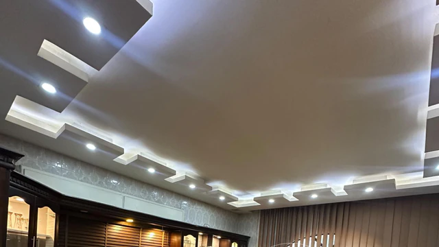 فيلا/منزل في المقابلين بالقرب من اكادمية الحفاظ - 360,000 دأ - صورة NaN