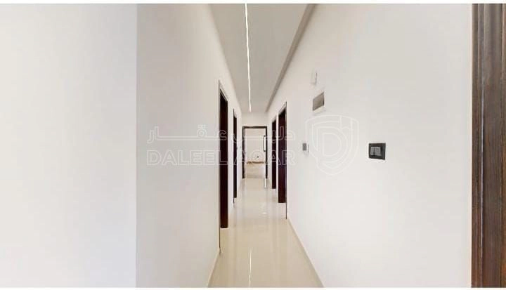 شقة في الرونق - خلف شركة الحكمة  - 135,000 دأ - صورة 1