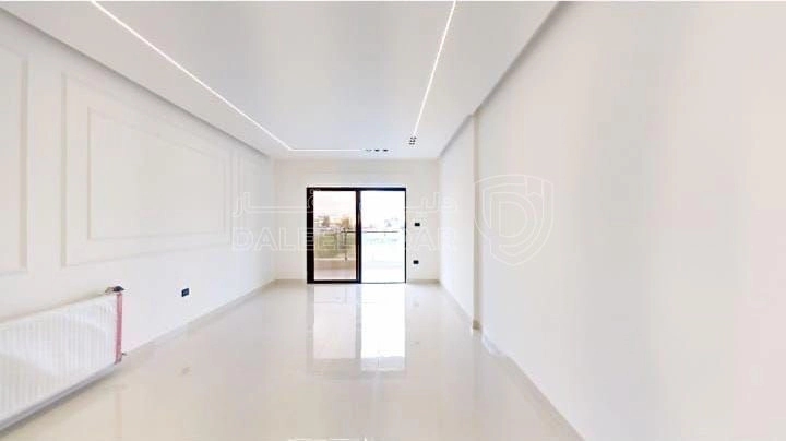 شقة في الرونق - خلف شركة الحكمة  - 135,000 دأ - صورة 1