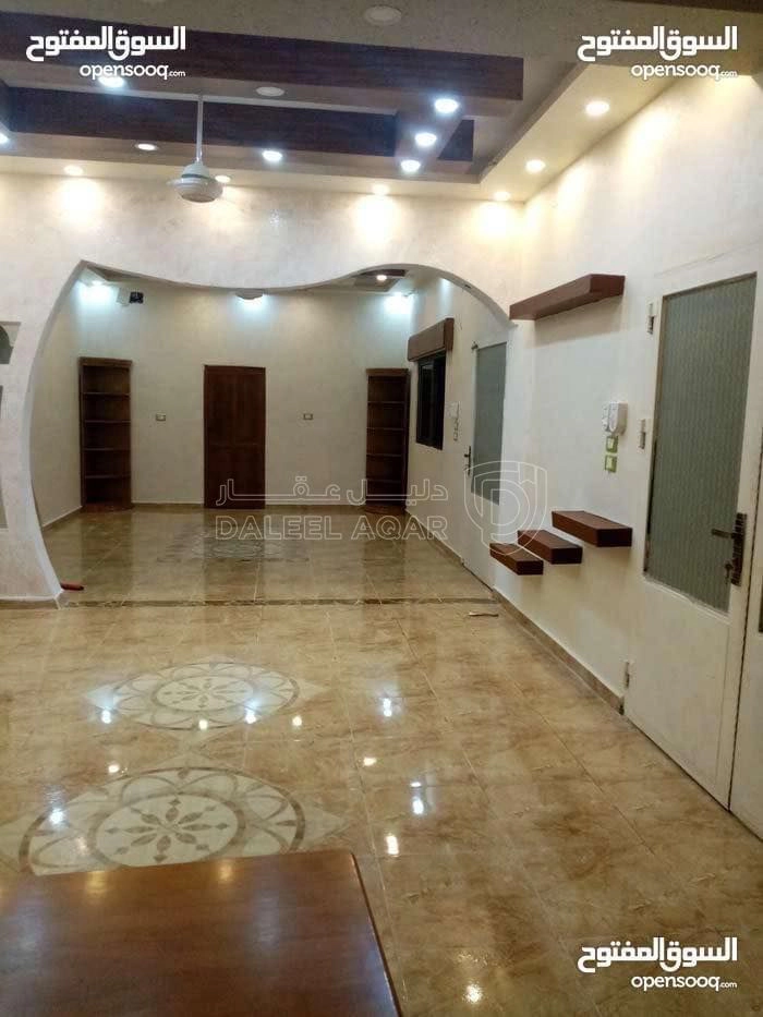 فيلا/منزل في الزرقاء الجديدة —السيفوي-خلف الدفاع المدني - 135,000 دأ - صورة 1