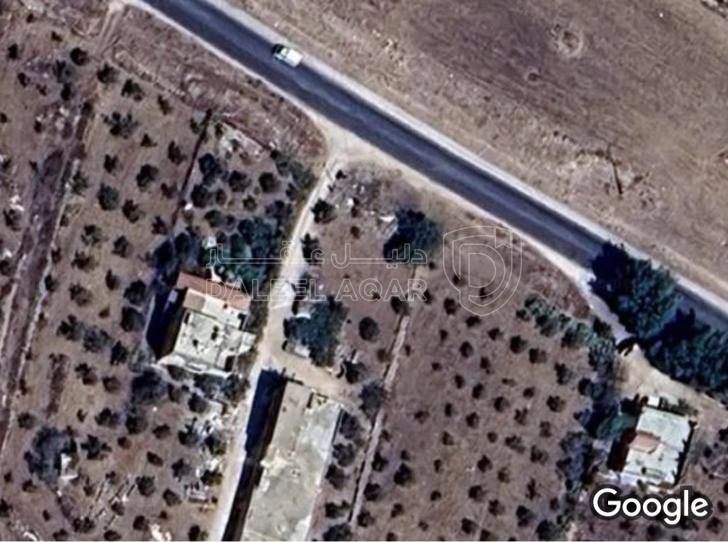 أرض في اربد بيت يافا على شارع البترول - 180,000 دأ - صورة 1