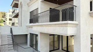 شقة - الحمر  - 220000 دأ