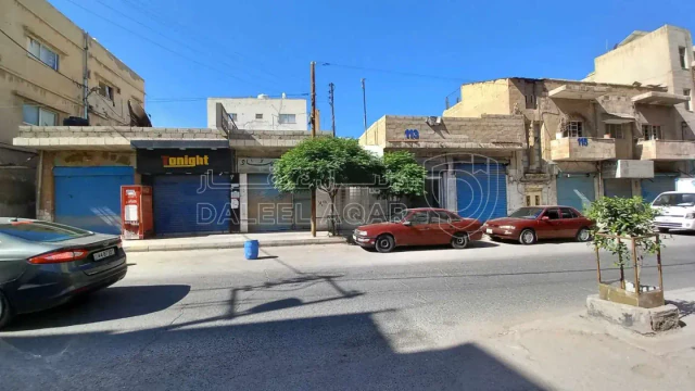 مبنى - الزرقاء وسط تجاري شارع الملك عبد الله - 100000 دأ