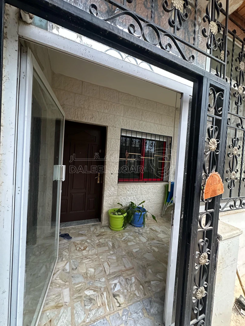 شقة في اربد - الحي الجنوبي - حي الاطباء  - 68,000 دأ - صورة 1