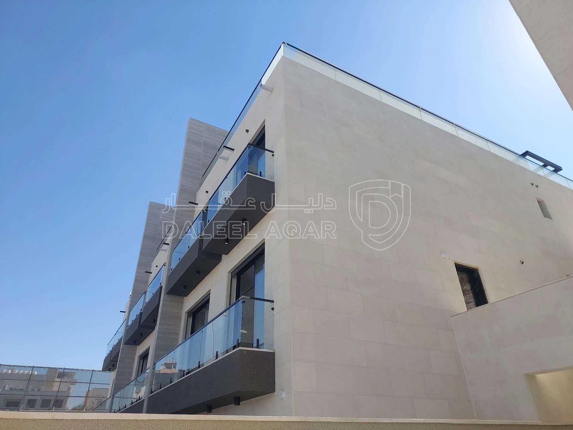 فيلا/منزل في عمان طريق المطار / رجم عميش  - 870,000 دأ - صورة 7