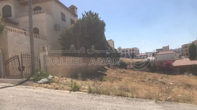 أرض - شارع رفعت شموط شفابدران  - 210000 دأ