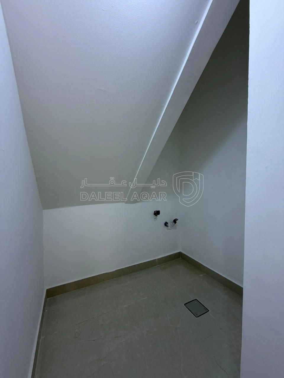 شقة في طبربور - قرب شارع الحج  - 95,000 دأ - صورة 1