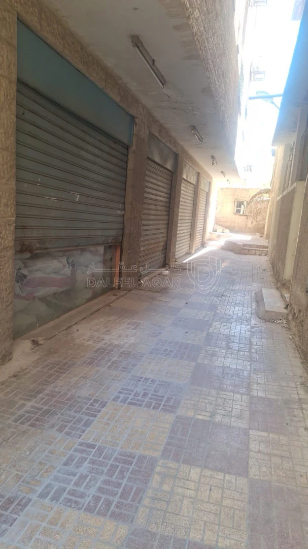 مبنى في الزرقاء الوسط التجاري  - 850,000 دأ - صورة 13