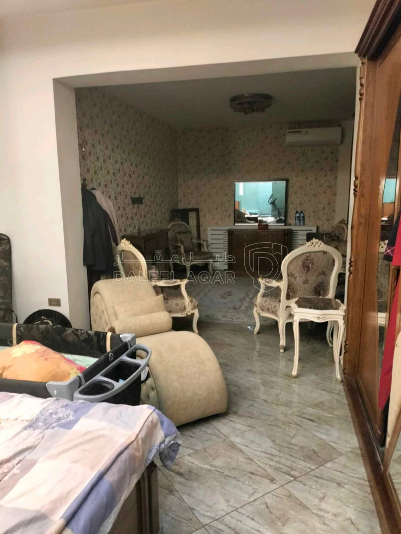 شقة في الكوم الاول - 130,000 دأ - صورة 1