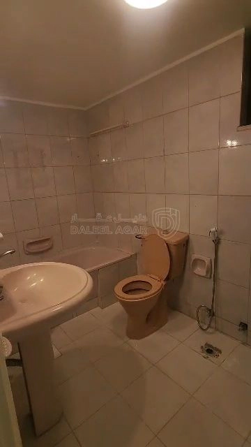 شقة في شقة للبيع في منطقة الجبيهة  - 76,000 دأ - صورة 1