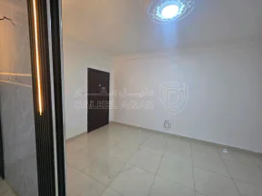 شقة في جاوا الشمال خلف مجمع البيت العتيق الطبي - 45,000 دأ - صورة NaN