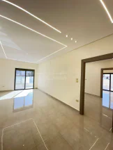 شقة في تبعد 2.5 كم عن طريق المطار  - 75,000 دأ - صورة NaN