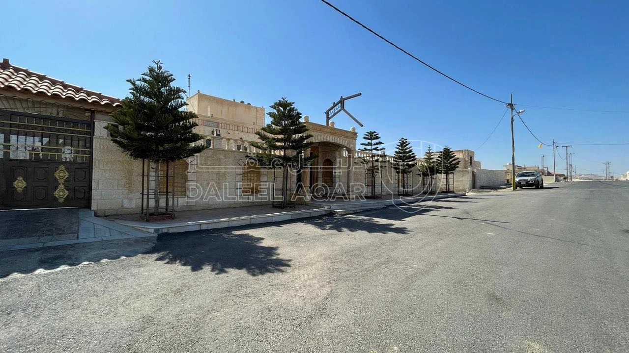 فيلا/منزل في جريبا - 750,000 دأ - صورة 3