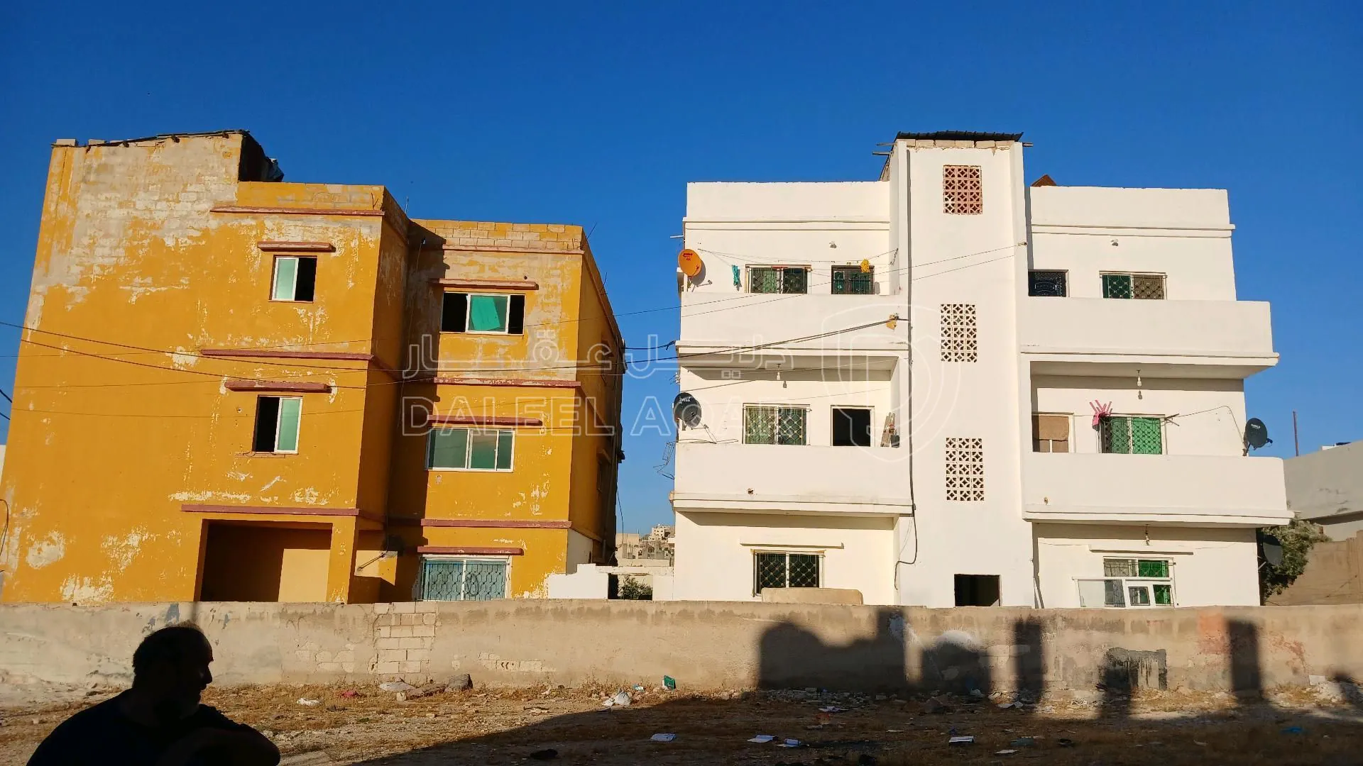 مبنى في السخنة قريب من روضة الايمان شرق فريج ماركت  - 80,000 دأ - صورة 1