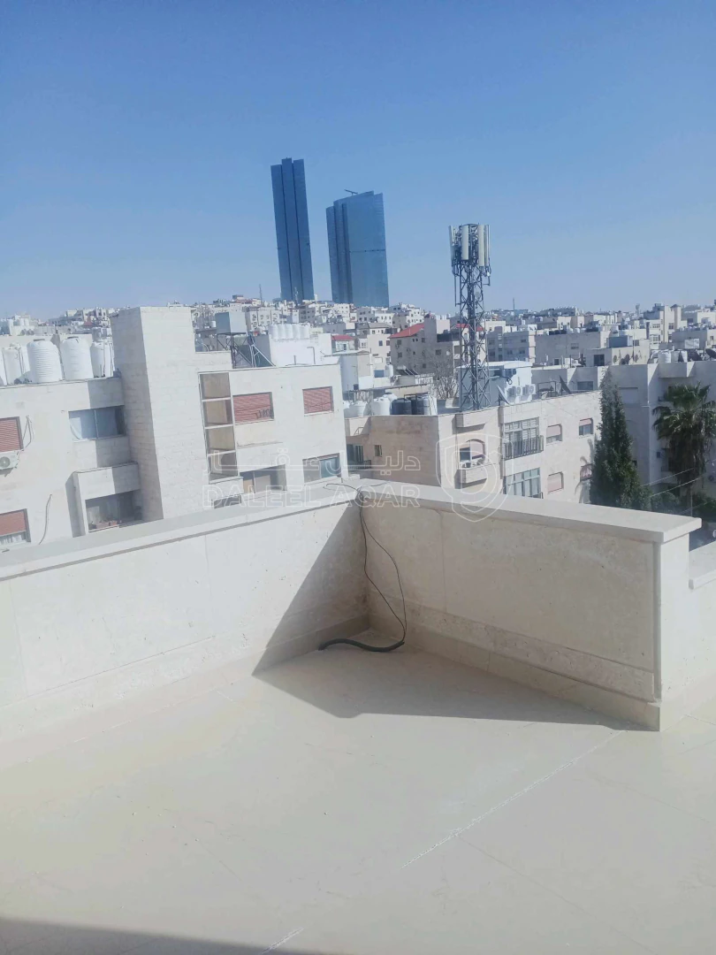 شقة في السابع بالقرب من خليل الرحمان ونادي المعلمين - 115,000 دأ - صورة 1