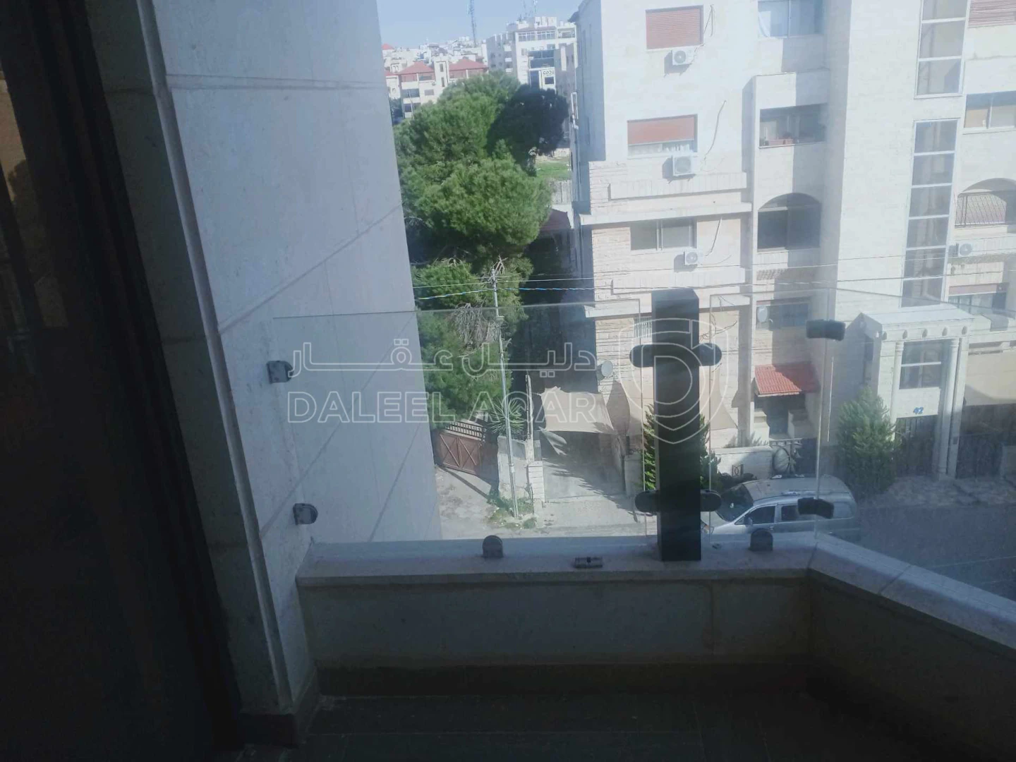 شقة في السابع بالقرب من خليل الرحمان ونادي المعلمين - 115,000 دأ - صورة 1