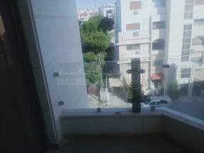 شقة في السابع بالقرب من خليل الرحمان ونادي المعلمين - 115,000 دأ - صورة NaN