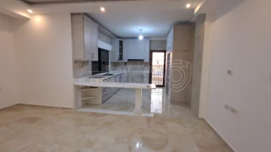 شقة في عمان - قرب مدار س الفريد  - 92,750 دأ - صورة NaN