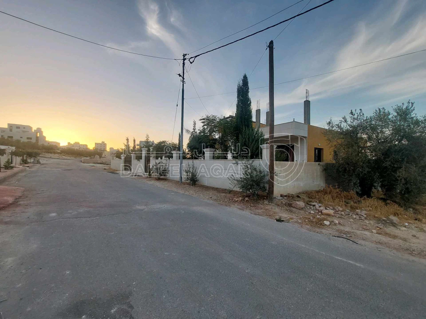 فيلا/منزل في صافوط بالقرب من أكاديمية بناة الغد  - 275,000 دأ - صورة 1