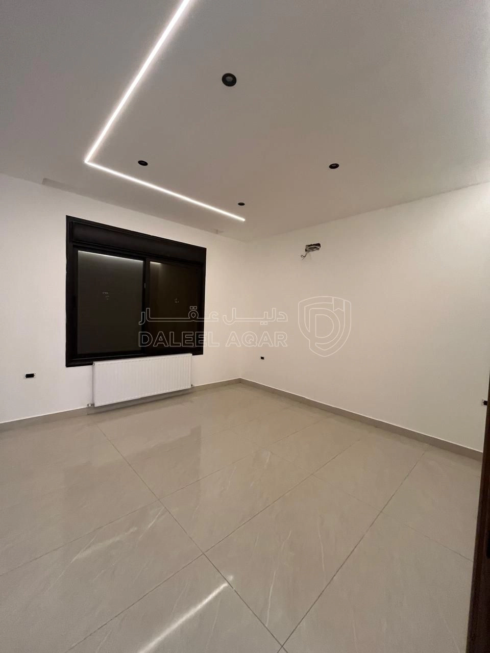 شقة في شقة للبيع في طريق المطار باطلالة بانوراما - 139,000 دأ - صورة 1