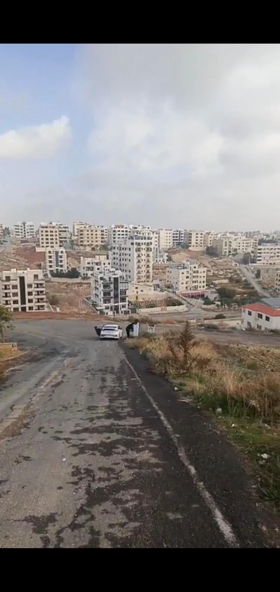 أرض في الحويطي غرب مدارس العالمية  - 350,000 دأ - صورة 1
