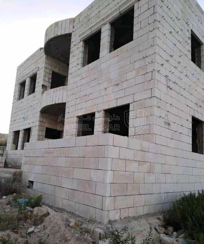أرض في عمان الجبيهة قرب دوار الأميرة - 225,000 دأ - صورة 1