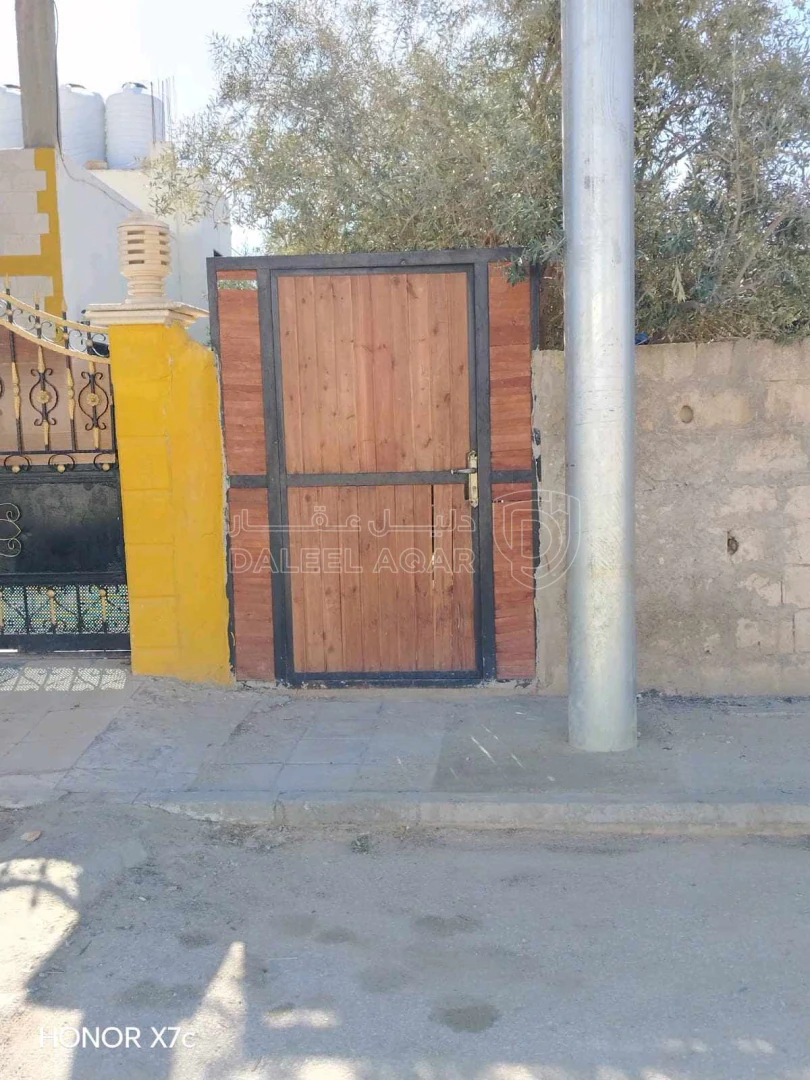 فيلا/منزل في الجيزة الحي الغربي - 35,000 دأ - صورة 1