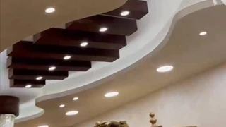 شقة في عمان طريق المطار ضاحية النخيل بالقرب من مطعم تشيلي - 245,000 دأ - صورة NaN