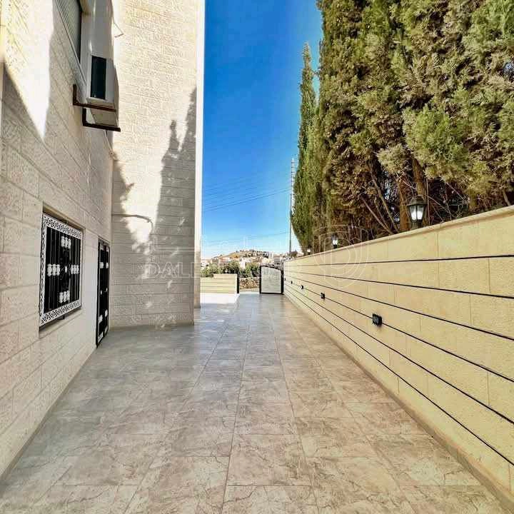 شقة في عمان شفابدران الكوم - 65,000 دأ - صورة 1