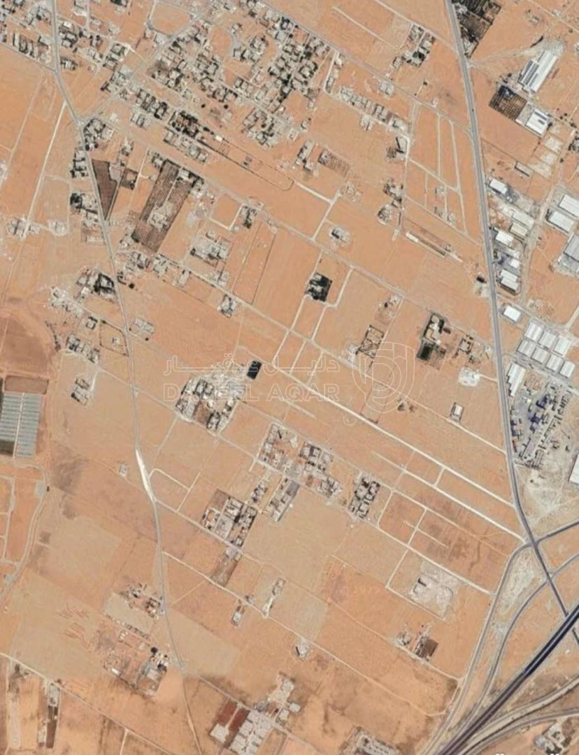 أرض في قطعة ارض رجم الشامي مميزه جدا - 25,000 دأ - صورة 1