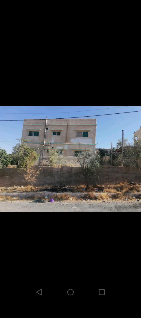فيلا/منزل في الزرقاء ضاحية الاميرة هيا - 85,000 دأ - صورة 1