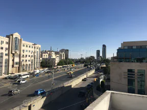 شقة في مقابل منظمة الصحة العالمية - 90,000 دأ - صورة NaN
