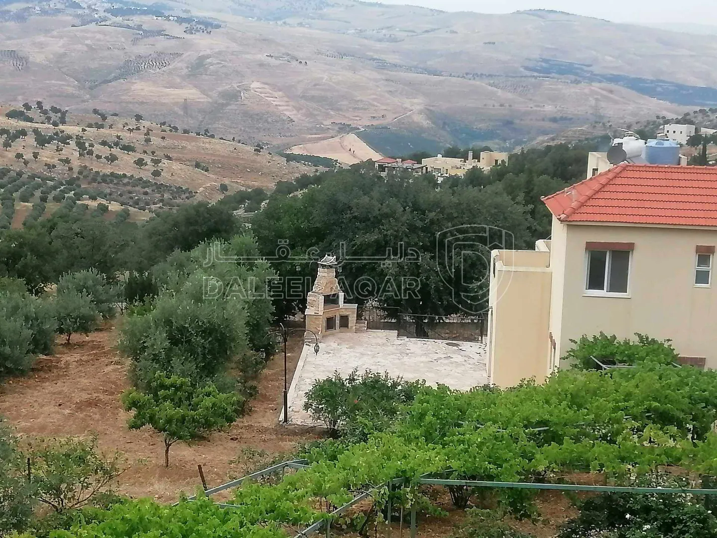 مزرعة/شاليه في جبه - 160,000 دأ - صورة 5