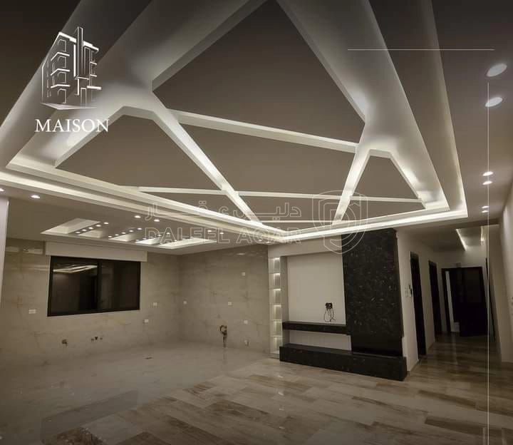 شقة في في دير غبار تدفئة تحت البلاط ب 185 الف بالاقساط - 185,000 دأ - صورة 1