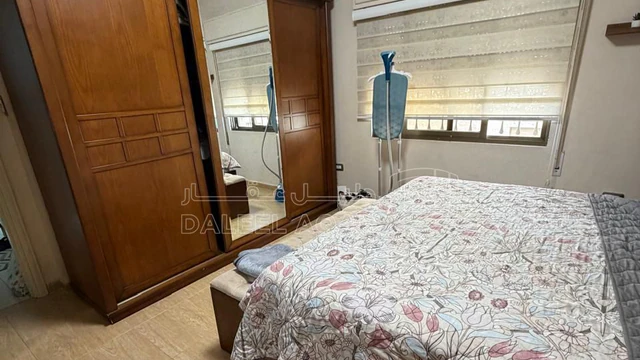 شقة في عمان ، ضاحية الياسمين ، بجانب جامع الكردي - 70,000 دأ - صورة NaN