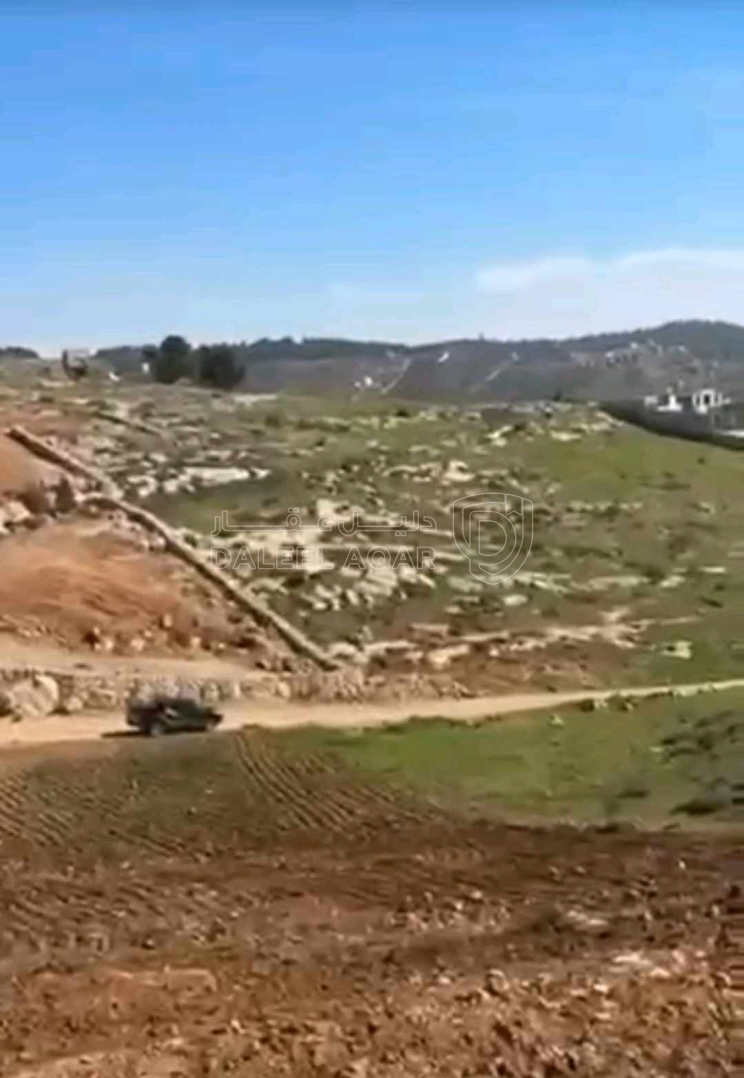 أرض في نادرة - 19,000 دأ - صورة 3