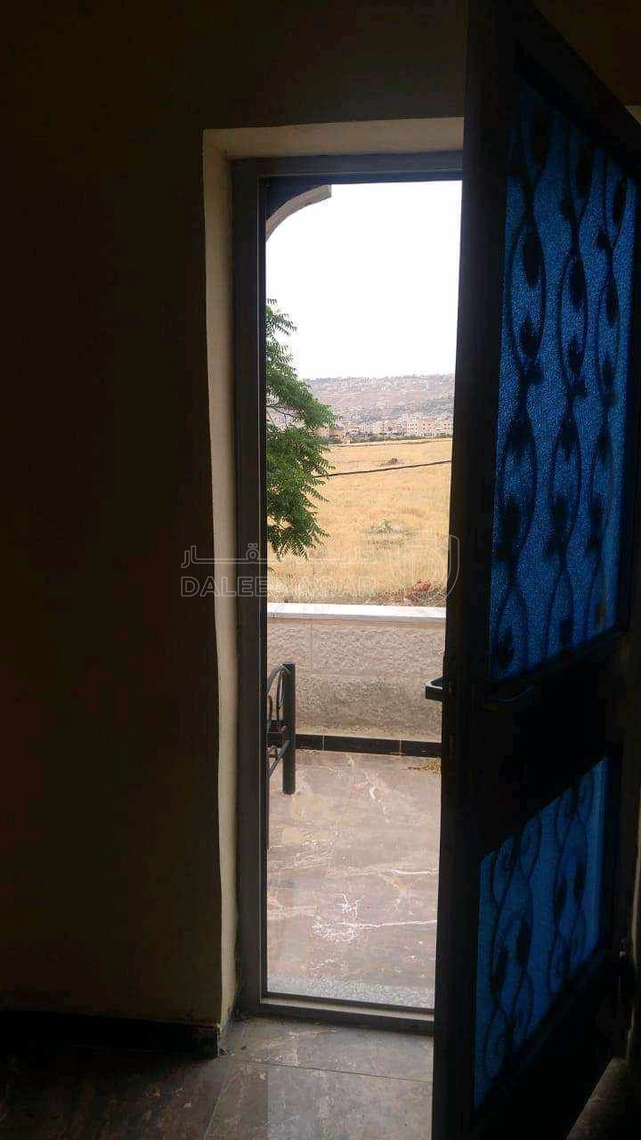 فيلا/منزل في عين الباشا الفروسيه  - 120,000 دأ - صورة 1