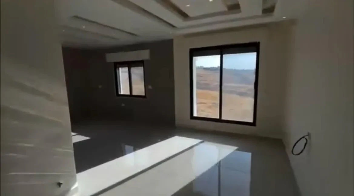 شقة في شفا بدران - خلف الاكاديمية البحرية - 68,000 دأ - صورة 1
