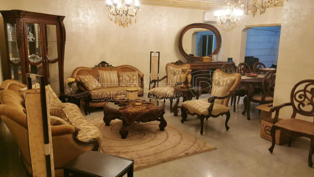 شقة - ضاحية الرشيد بالقرب من مدارس المنهل  - 65000 دأ